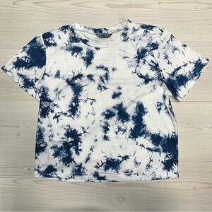 SHEIN Blue and White Tie-Dye Crop Top
